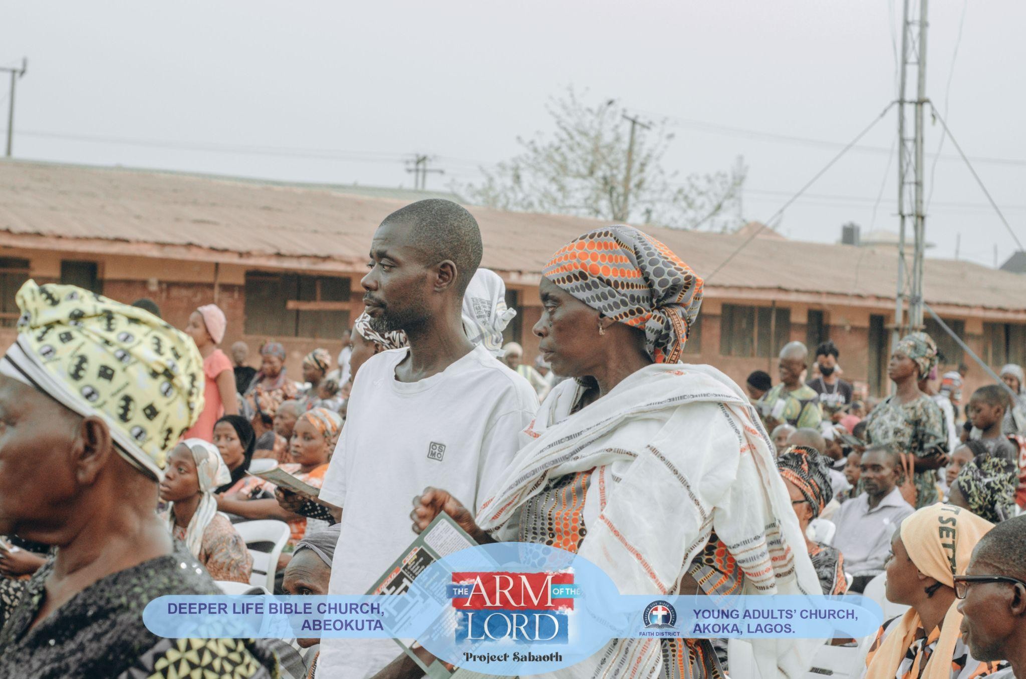 Team on the field in Adigbe